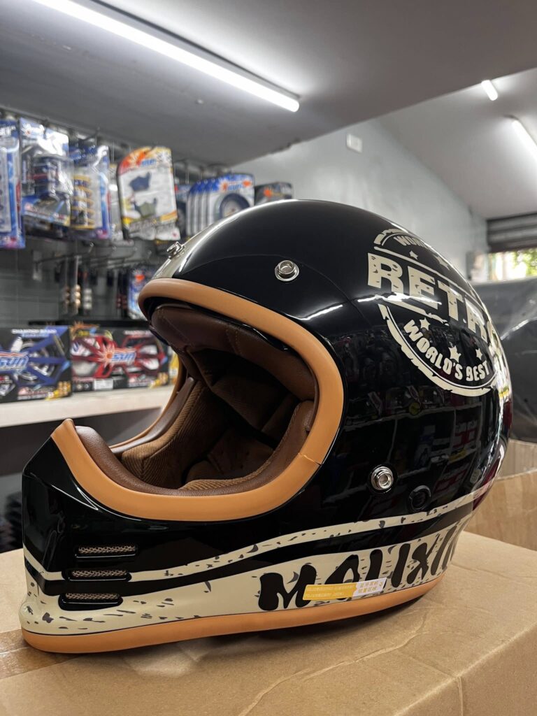 helmet2